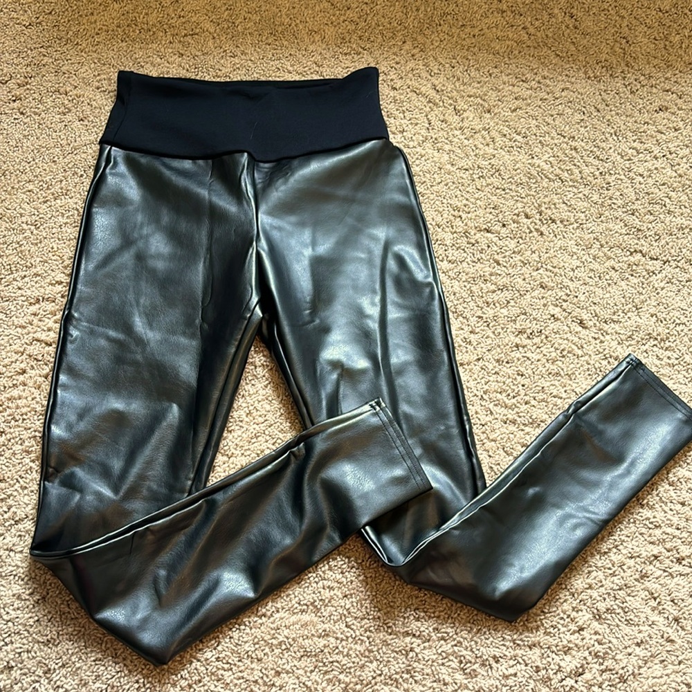 Spanx Assets Faux Leather Leggings